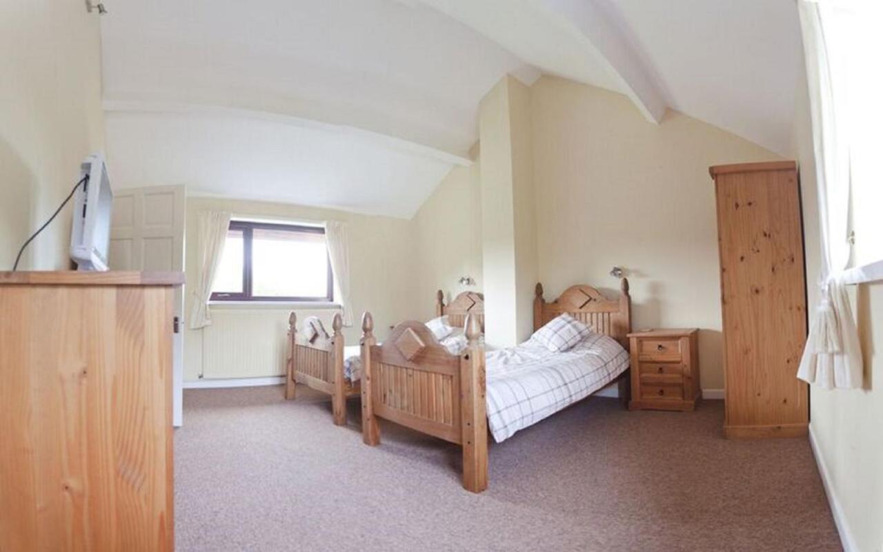 3 Bed Cottage With Hot Tub & Near New Quay Wales Llandysul Экстерьер фото