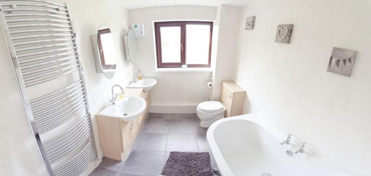 3 Bed Cottage With Hot Tub & Near New Quay Wales Llandysul Экстерьер фото