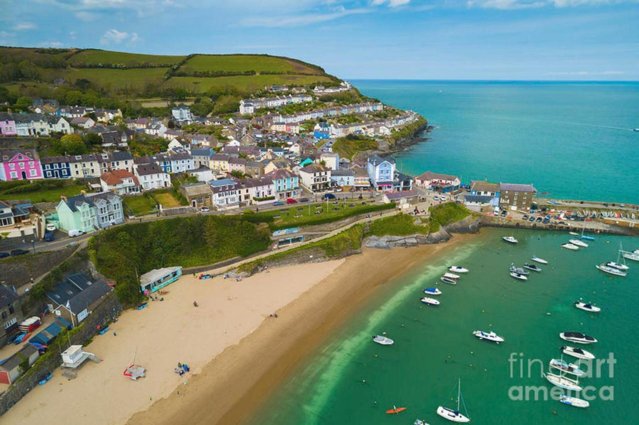 3 Bed Cottage With Hot Tub & Near New Quay Wales Llandysul Экстерьер фото